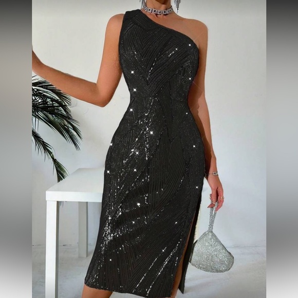 Black Sequin Midi Dress LAST PACK - Picture 3 of 5